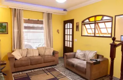 Sobrado com 3 dormitórios, 3 banheiros (1  lavabo, 1 suíte). à venda no bairro assunção, são bernardo do campo