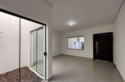 Sobrado novo com 03 dormitórios e 04 vagas localizado na vila guiomar em santo andré.