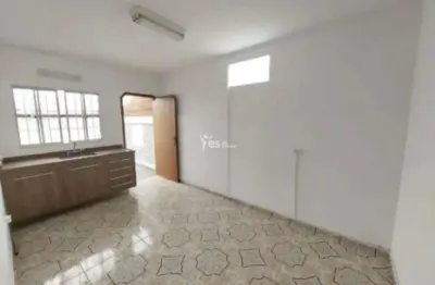 Casa à locação com 90m², 2 dorms, sendo 1 suíte, 1 vaga e área de serviço - jardim bela vista em santo andré