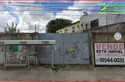 Terreno à venda na Avenida Domingos Olímpio, 1797, Farias Brito, Fortaleza