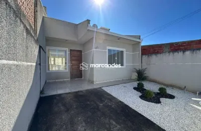 Casa em condomínio fechado com 3 quartos para alugar na Rua Cucos, 1800, Gralha Azul, Fazenda Rio Grande por R$ 1.950