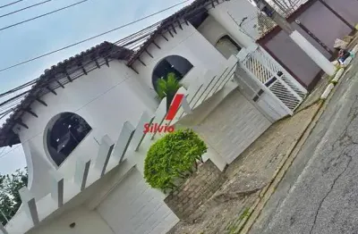 Casa de Vila para VENDA no bairro Parque Cruzeiro do Sul, 4 dorm.