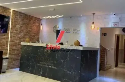 Predio comercial para venda e locação; recepção, 3 consultórios, laboratório, refeitório com 2 dorm(s), 3 vaga(s), 540 m²