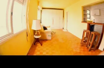 Apartamento à venda na Avenida Ipiranga, 1473, Azenha, Porto Alegre