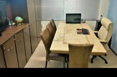 Sala comercial à venda no Centro Histórico, Porto Alegre 