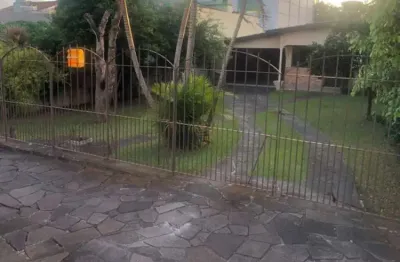 Casa com 3 quartos à venda na Rua do Parque, 92, Vila Parque Brasília, Cachoeirinha