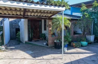Casa com 2 quartos à venda na Rua José Garibaldi, E, Centro, Viamão