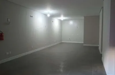 Sala comercial para alugar na rua 906, 50, centro, balneário camboriú por r$ 5.500