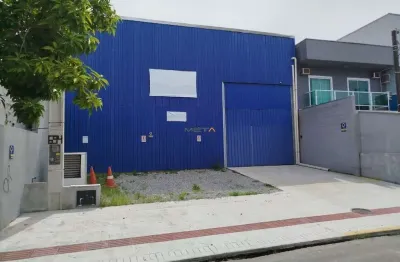 Barracão / Galpão / Depósito para alugar na Rua Donaciano Santos, 694, Barra, Balneário Camboriú por R$ 8.900