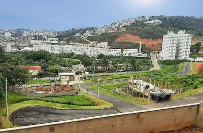 Casa com 3 quartos (1 suíte) e 2 vagas de garagem, à venda no condomínio spina ville, bairro são pedro, juiz de fora - mg