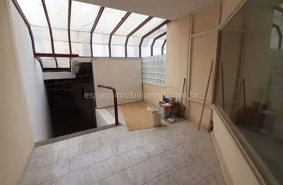 Sala comercial à venda na Avenida Barão do Rio Branco, 2288, Centro, Juiz de Fora