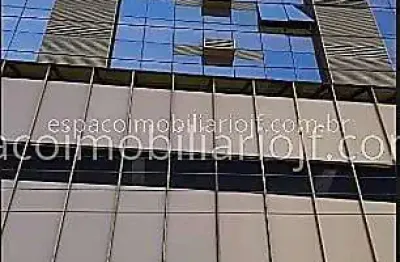 Garagem medindo  13m², à venda no centro, juiz de fora - mg (ed. golden center)