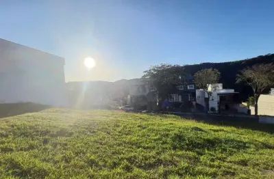 Terreno em condomínio fechado à venda na Rua Doutor José Carlos Lery Guimarães, 185, Grama, Juiz de Fora