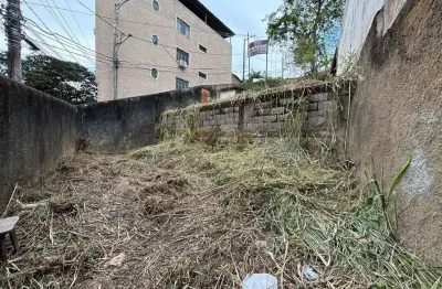 Lote à venda, 313,00 m², ótima localização - Bairro Bom Pastor - Juiz de Fora - MG