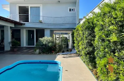 Casa com 4 quartos à venda no Centro, Balneário Piçarras 