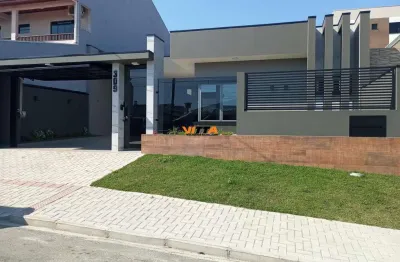 Imóvel em cachoeira, araucária - casa com closet e churrasqueira - 200m²