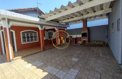 Casa com 2 dorms, jardim aguapeu, mongaguá - r$ 1.1 mi, cod: 2751
