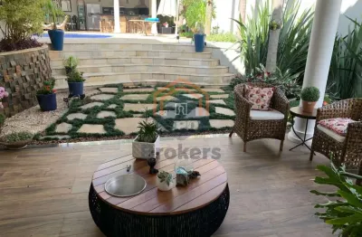 Casa com 4 quartos à venda na Avenida Humberto Cereser, Caxambu, Jundiaí