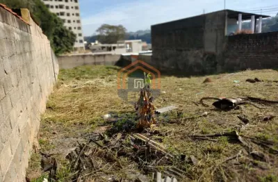 Terreno à venda na Rua Hugo Brandini, Jardim Pacaembu, Jundiaí