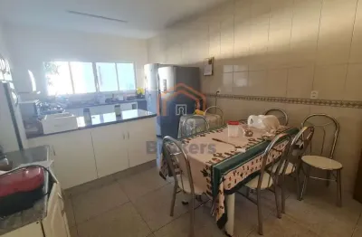 Casa com 5 quartos à venda na Rua Engenheiro Hermenegildo Campos Almeida, Vila Japi II, Jundiaí