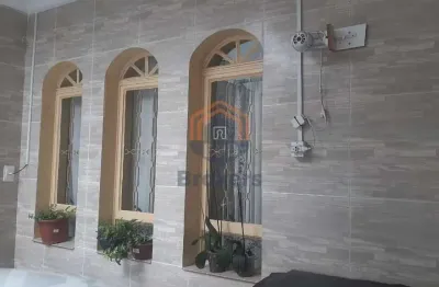 Casa com 4 quartos à venda na Rua Padre Arnaldo dos Santos, 9, Vila Galvão, Jundiaí