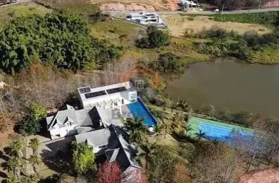 Casa em condomínio fechado com 7 quartos para alugar na Avenida Cassatella, Ivoturucaia, Jundiaí