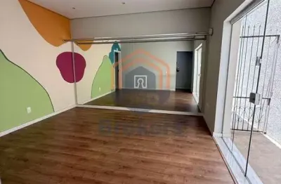 Casa comercial à venda na Rua do Retiro, Vila Virgínia, Jundiaí