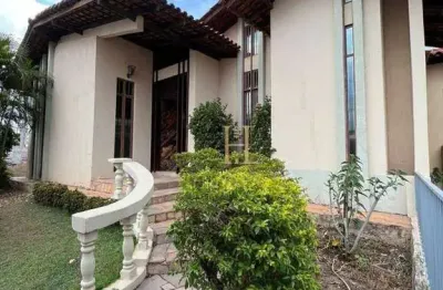 Vendo casa residencial ou comercial com amplo terreno