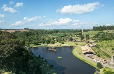 Casa de campo com lago em sítio à venda no município de pilar do sul, interior de são paulo