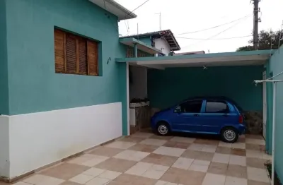 Casa com 3 quartos para alugar no Centro, São José dos Campos 