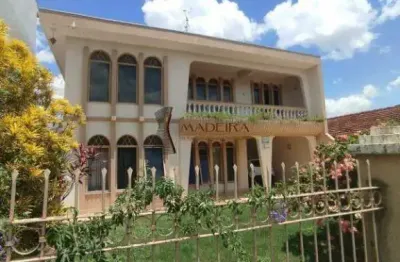 Casa com 2 quartos à venda no Jardim Alvorada, Maringá 