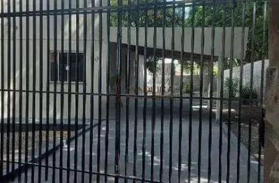 Casa com 3 quartos à venda no Conjunto Habitacional Itatiaia, Maringá 