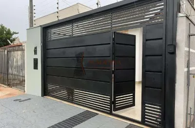 Casa com 2 quartos à venda na Rua Elionildo Dena, 1, Loteamento Grajaú, Maringá