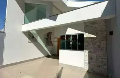 Casa com 3 quartos para alugar no Jardim Monte Rei, Maringá 