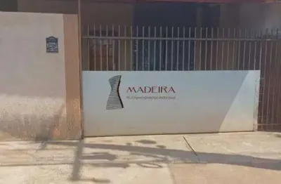 Casa com 2 quartos à venda no Jardim Itaipu, Paiçandu 