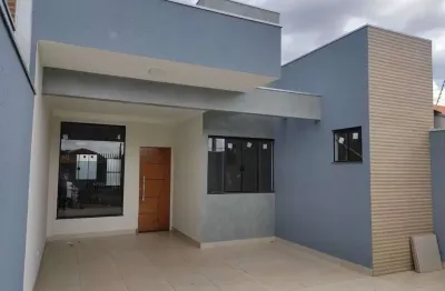 Casa com 3 quartos à venda na Rua Pioneiro Olinto Mariani, 1153, Jardim Diamante, Maringá