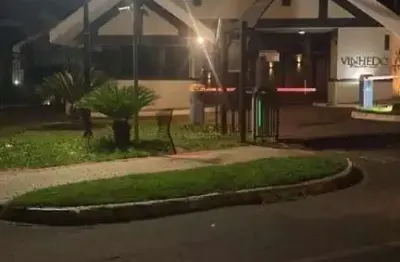 Casa à venda na Avenida Pioneiro Antonio Ruiz Saldanha, 40, Parque Industrial I, Maringá