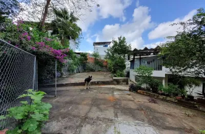 Terreno de 359.00 m2 no bairro ibitiquara em cachoeiro de itapemirim-es