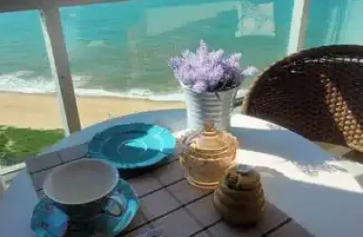 Apartamento vista mar, sol da manhã 2 quartos /1 suíte-itapuã vila velha-es