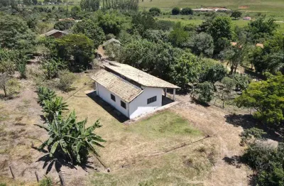 Chácara / sítio com 2 quartos à venda no marambaia, caçapava  por r$ 880.000