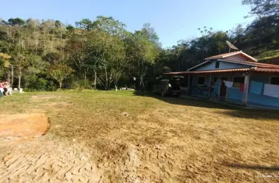Chácara / sítio com 2 quartos à venda em pouso alto, natividade da serra  por r$ 600.000