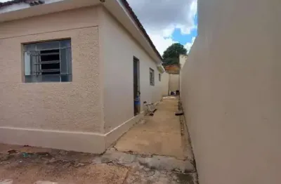 Casa para venda em araraquara, jardim brasil (vila xavier), 2 dormitórios, 1 banheiro, 1 vaga