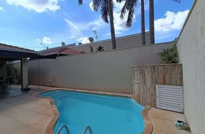 Casa para venda em araraquara, jardim botânico, 3 dormitórios, 1 suíte, 3 banheiros, 4 vagas