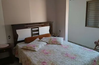 Casa para venda em araraquara, yolanda opice, 3 dormitórios, 1 suíte, 1 banheiro, 2 vagas
