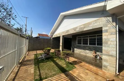 Casa para venda em araraquara, vila suconasa, 4 dormitórios, 2 suítes, 2 banheiros, 5 vagas