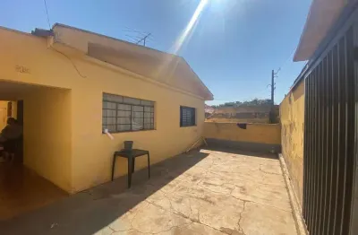 Casa para venda em araraquara, jardim eliana, 4 dormitórios, 2 banheiros, 2 vagas