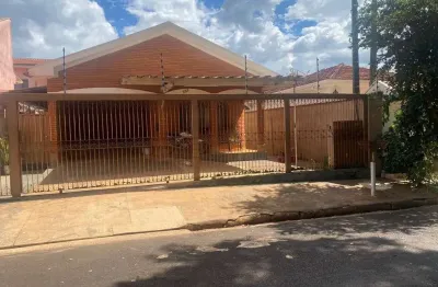 Casa para venda em santa lúcia, centro, 3 dormitórios, 1 suíte, 2 banheiros, 3 vagas