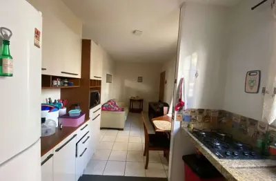 Apartamento para Locação em Araraquara, Solidariedade, 2 dormitórios, 1 banheiro, 1 vaga