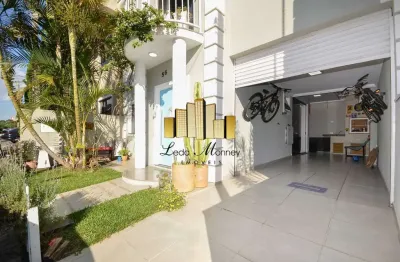 Casa com 4 quartos à venda na Rua Elói Orestes Zeglin, Pinheirinho, Curitiba