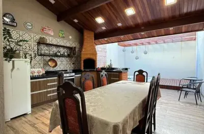 Casa com 3 quartos à venda na rua vicente josé de carvalho, s/n, loteamento morro amarelo, mogi guaçu por r$ 650.000